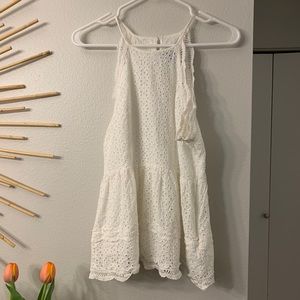 Lulu’s |  Eyelet tank